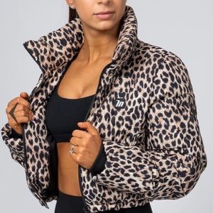 Cropped puffer jacket